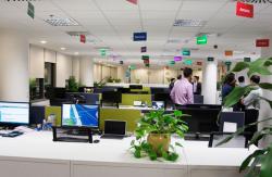 Bàn làm việc Athena cực chất cho văn phòng năm 2017