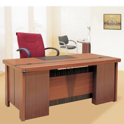 Bàn Hòa Phát sơn PU dành cho trưởng phòng