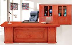 Độc đáo những mẫu bàn làm việc giám đốc Hòa Phát