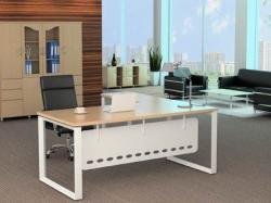 Những điều cần lưu ý khi lựa chọn bàn làm việc chân sắt