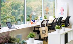 Bảo quản bàn làm việc văn phòng gỗ nên biết