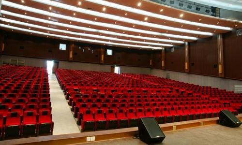 Không gian đẹp hơn với ghế hội trường Hòa Phát