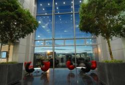 Cận cảnh thiết kế bàn làm việc đẹp như mơ của Google