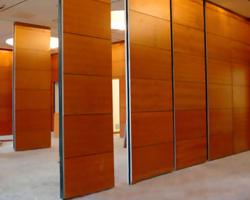 Cách bố trí vách ngăn văn phòng phù hợp