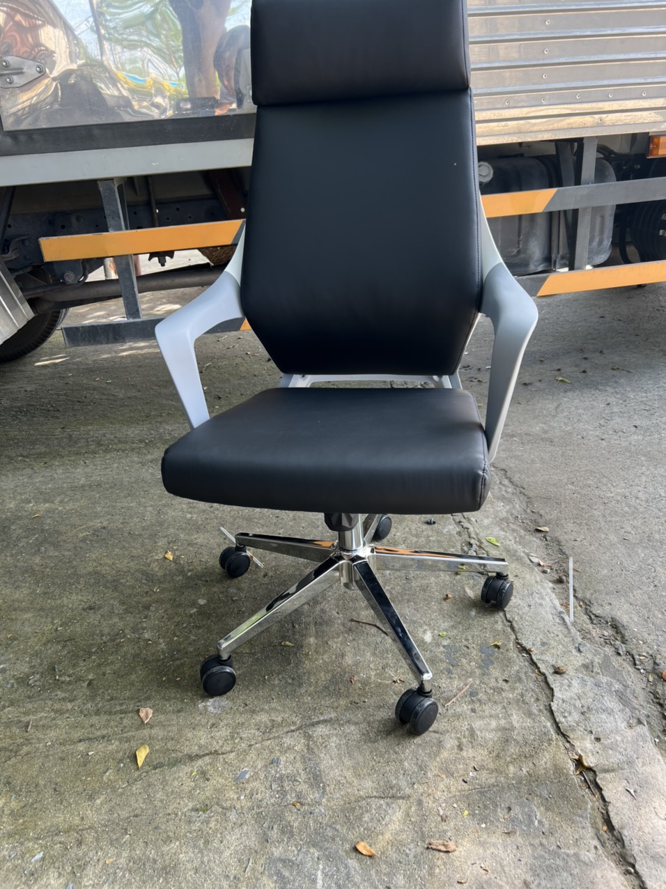 Ghế giám đốc nhập khẩu PT6101A, ghế PT310A