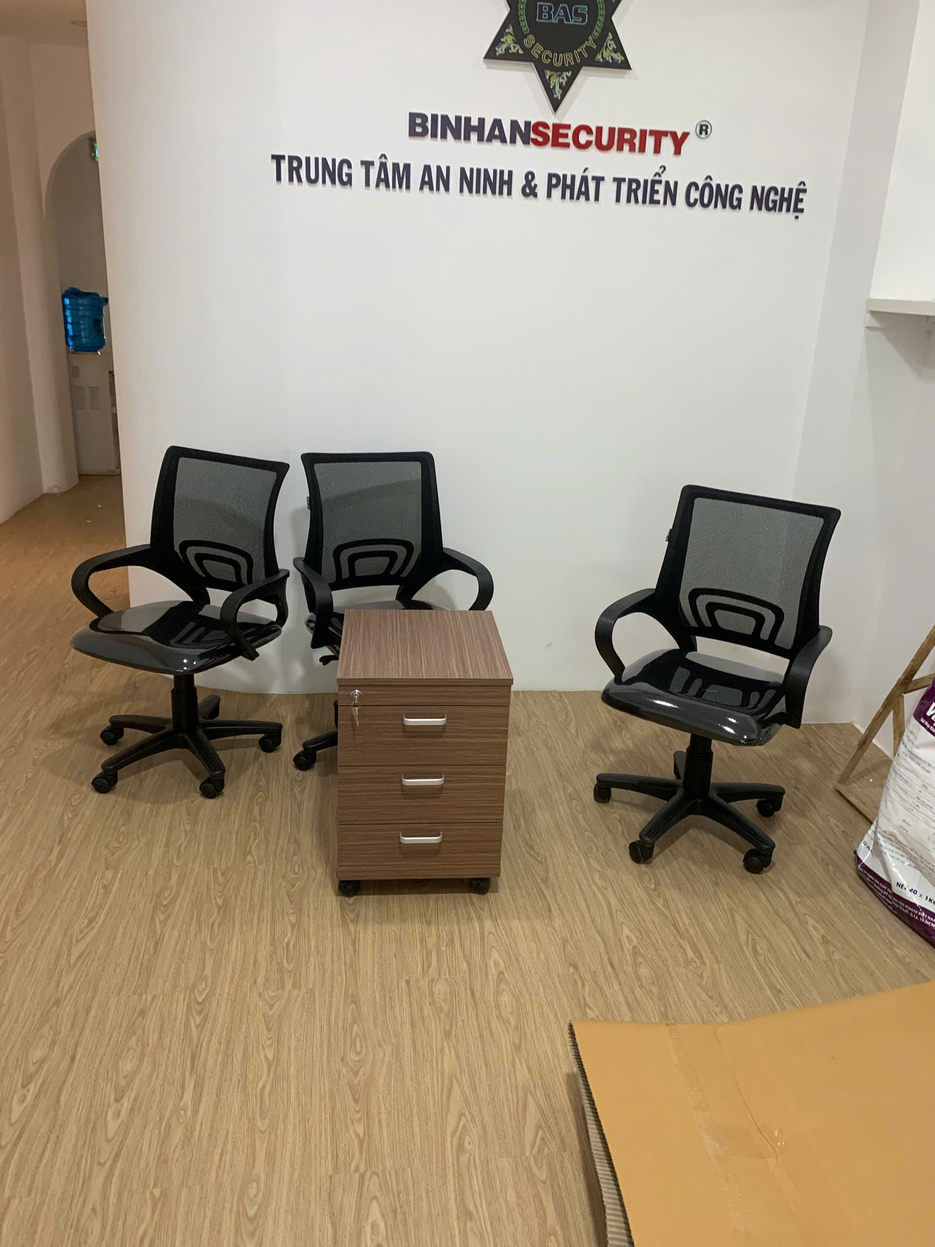 Ghế lưới nhân viên GL113