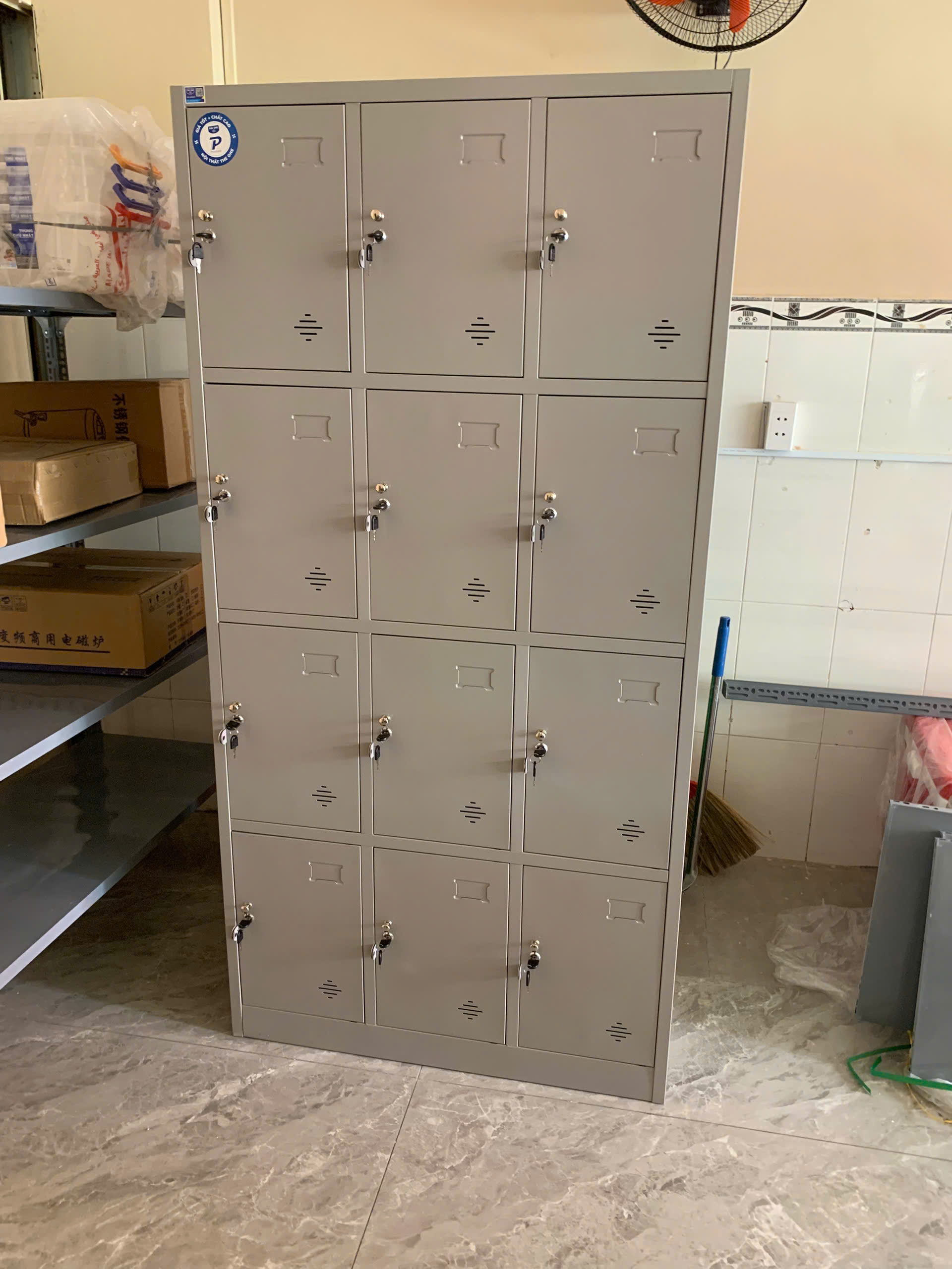 Tủ locker 12 ngăn TU984-3KP