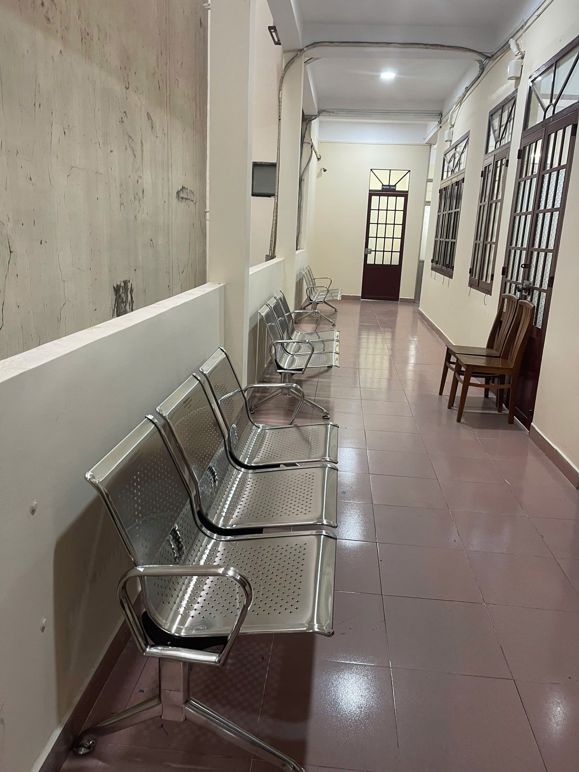 Ghế phòng chờ inox Hòa Phát GPC04I-3