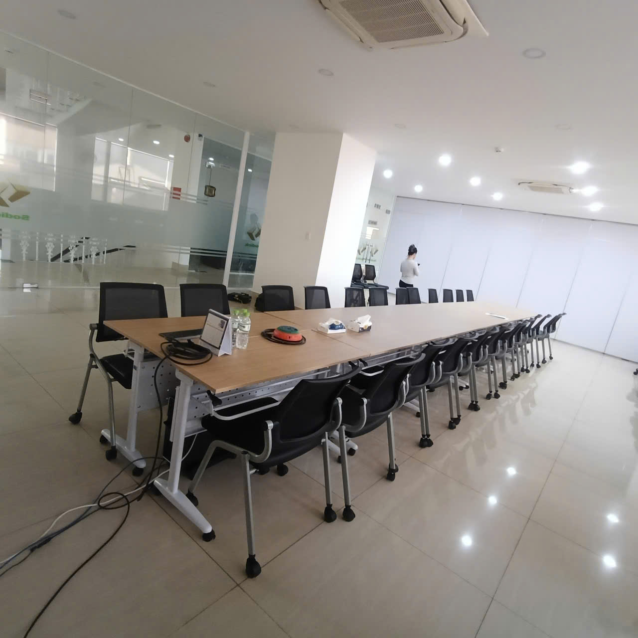 Bàn hội trường mặt gấp BHT512