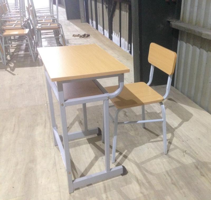 Bộ bàn ghế học sinh 1 chỗ ngồi BHS64P