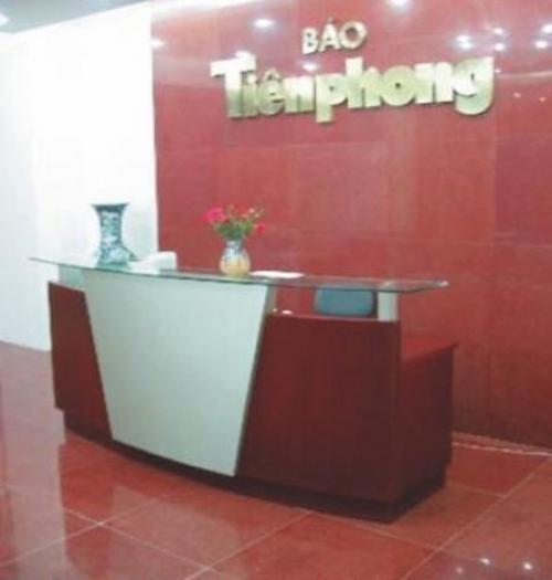 bàn quầy lễ tân 15