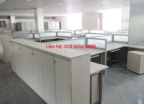 Vách ngăn bàn làm việc gỗ kính VNGK-08