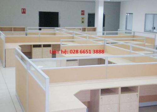 Vách ngăn bàn làm việc gỗ kính VNGK-10