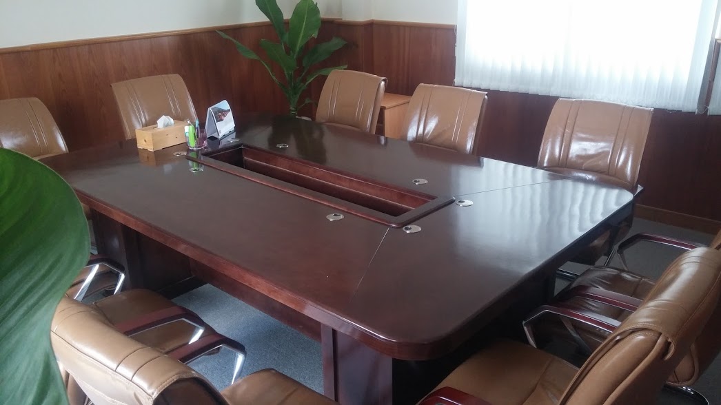 Phân phối và thi công nội thất văn phòng uy tín tại quận Phú Nhuận