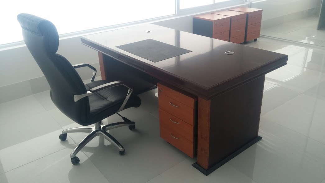 Phân phối và thi công nội thất văn phòng uy tín tại quận Phú Nhuận