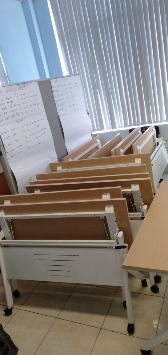 Bàn huấn luyện mặt gấp BHL12B