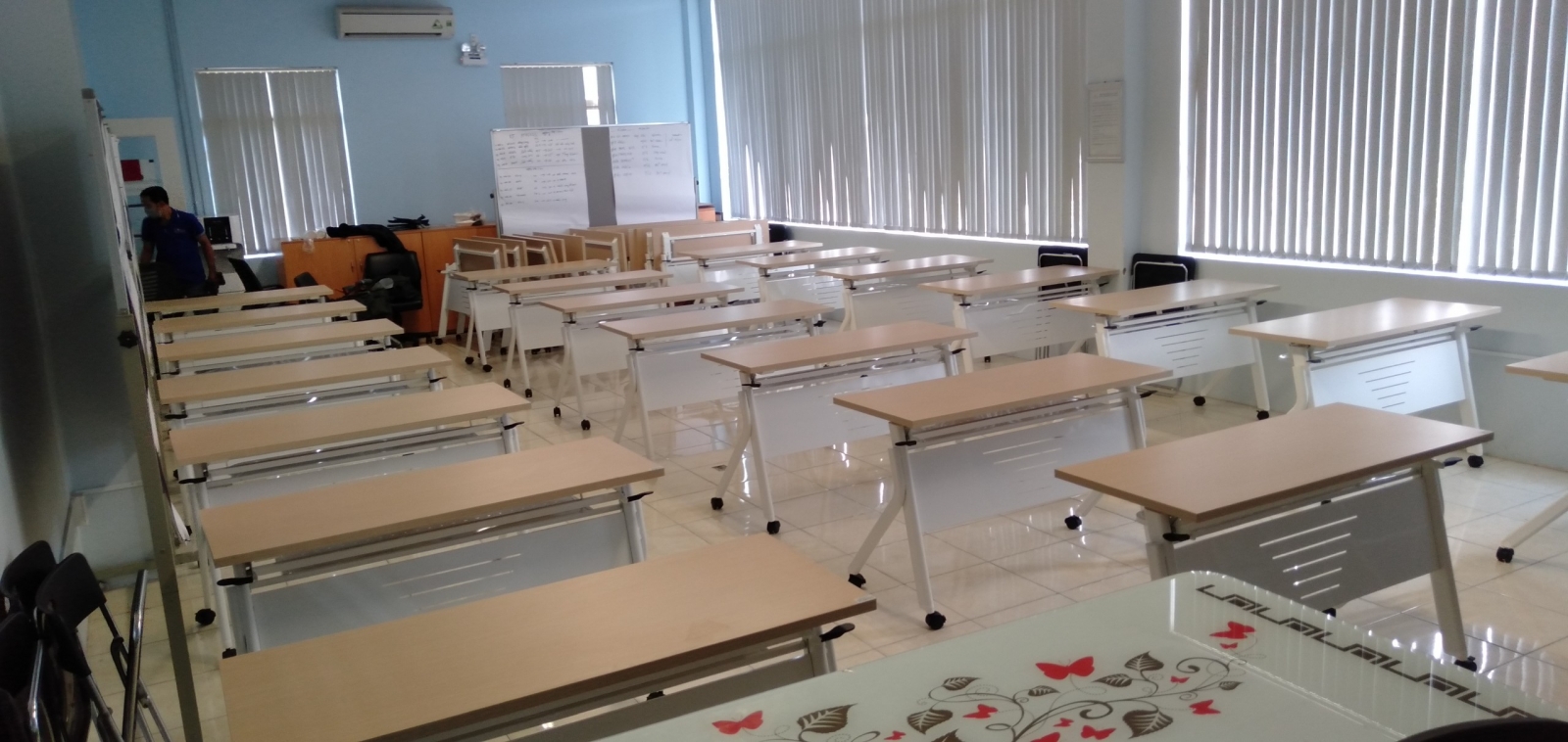 Bàn huấn luyện mặt gấp BHL12B