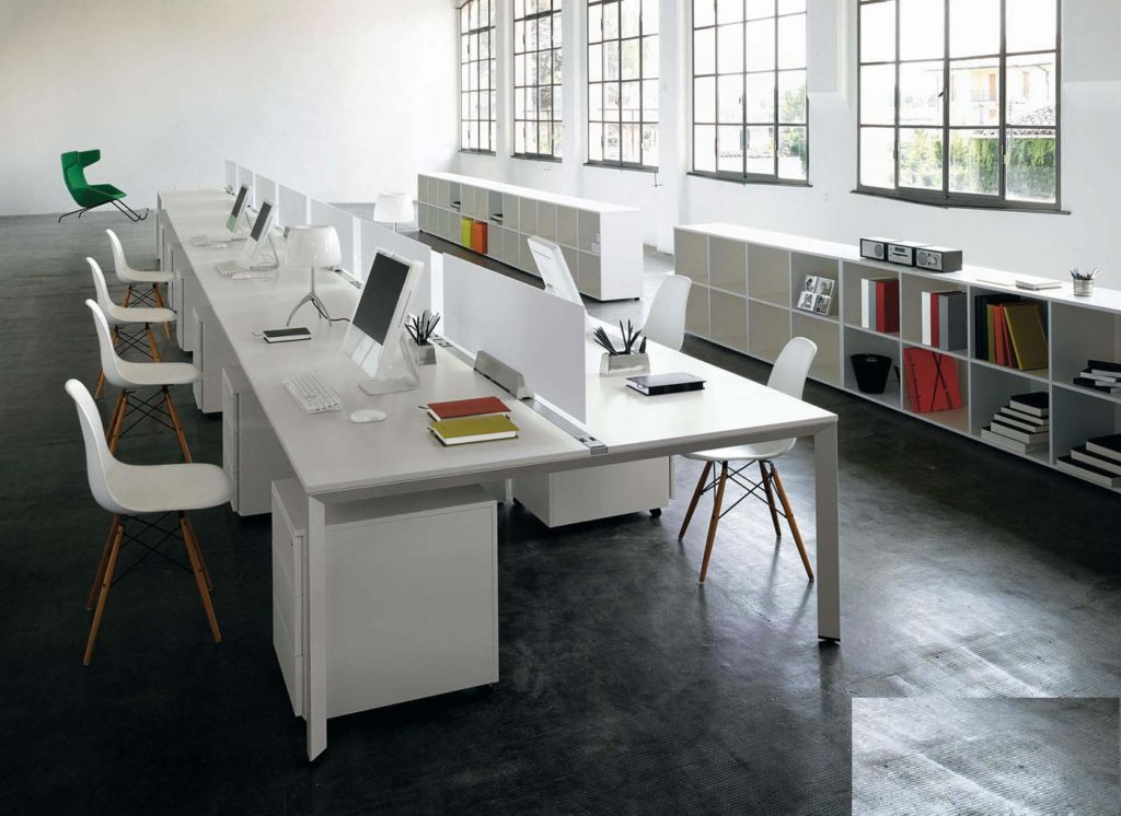 Đừng bỏ qua những lưu ý sau nếu muốn bố trí bàn làm việc chân sắt hợp phong thủy