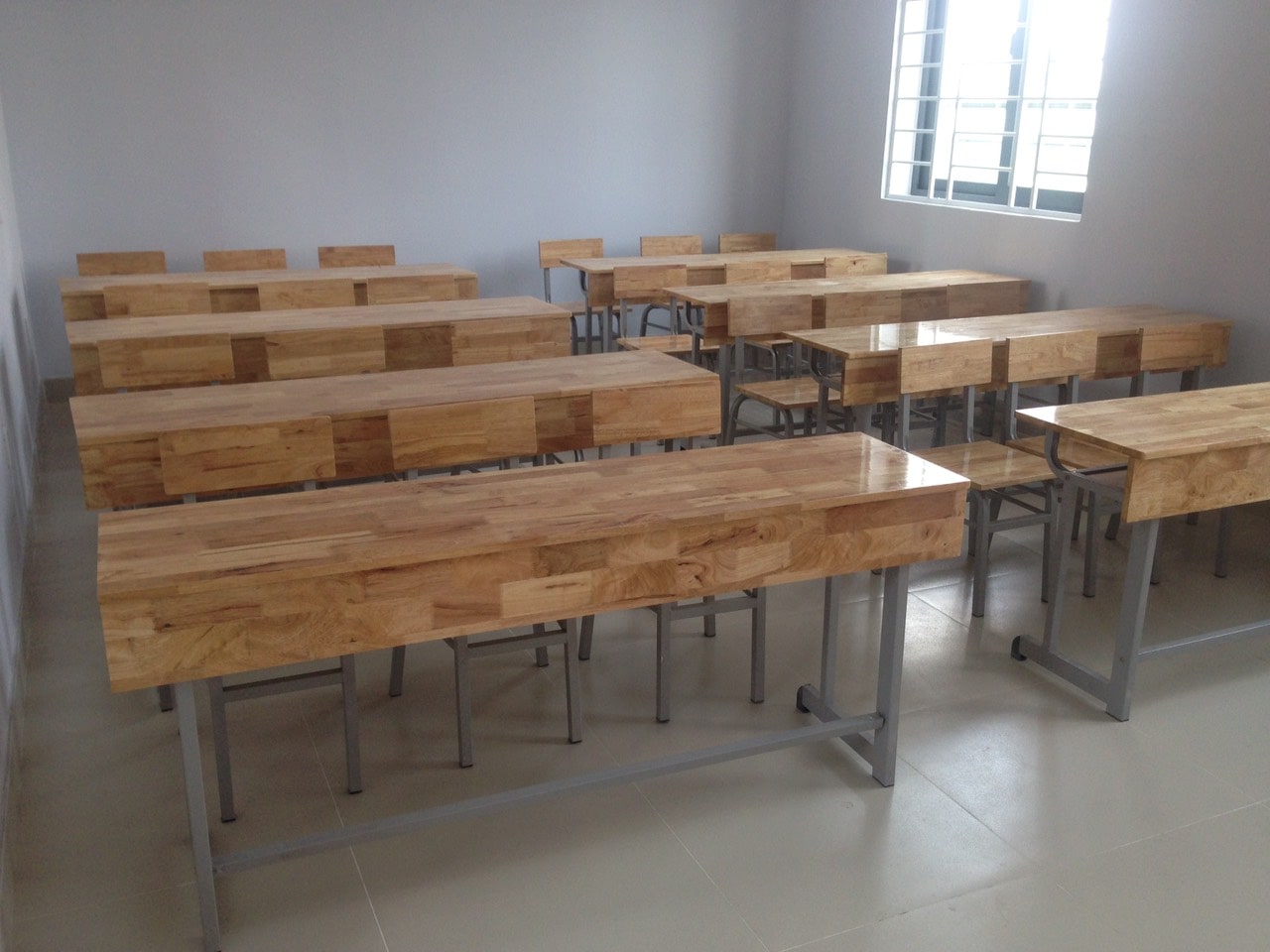 KHUYẾN MÃI LỚN HÈ 2020 1000 Bộ bàn ghế học sinh trường học BHS123CS GIÁ SIÊU HẤP DẪN