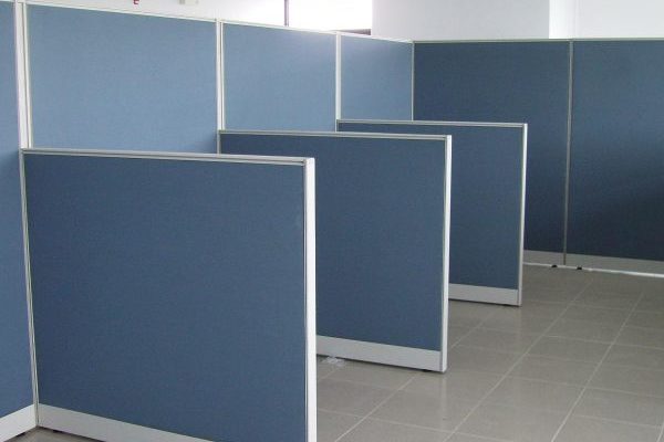 Mẫu vách ngăn khung nhôm bọc nỉ mới nhất năm 2020