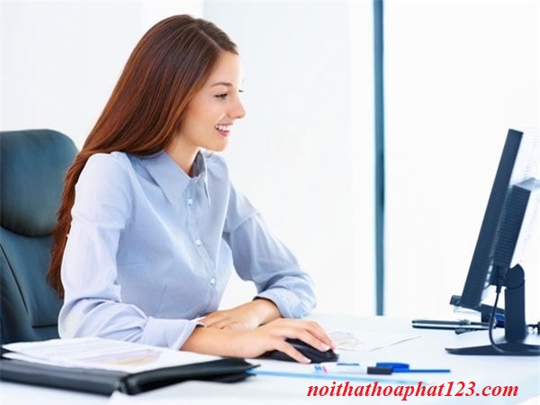 tư thế ngồi bàn làm việc tốt nhất