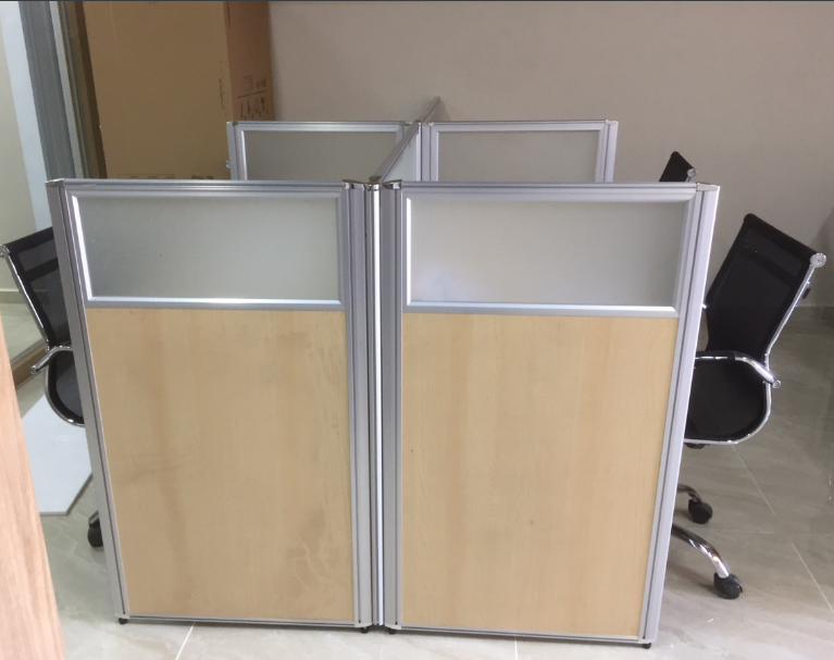 Vach-ngan-ban-lam-viec-VNGK-05