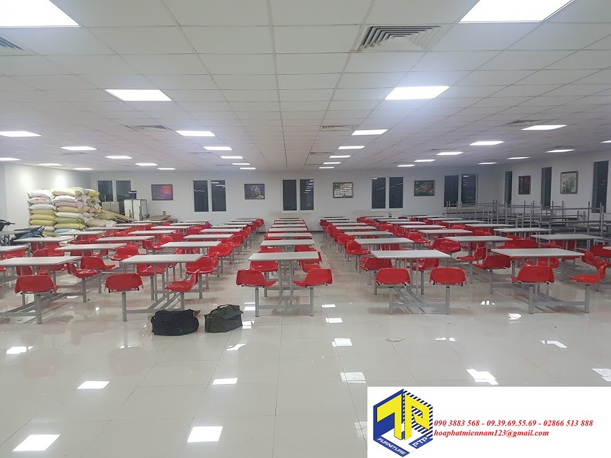 bàn ăn công nghiệp hòa phát hcm