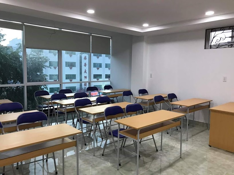 bàn ghế học sinh trung tâm hòa phong