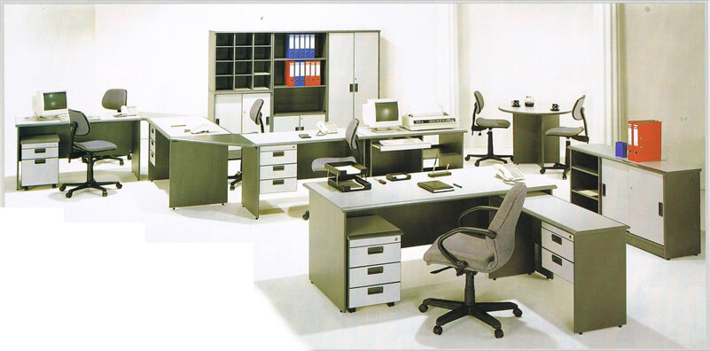 bàn làm việc giúp nhận diện thương hiệu 1