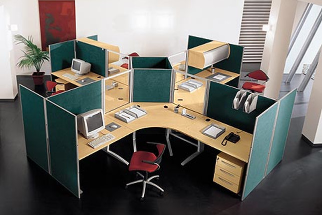 Bàn làm việc đơn giản hiện đại hợp phong thủy