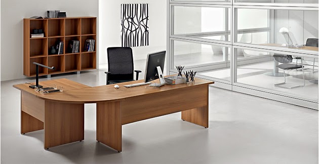 bàn lãnh đạo cao câp 