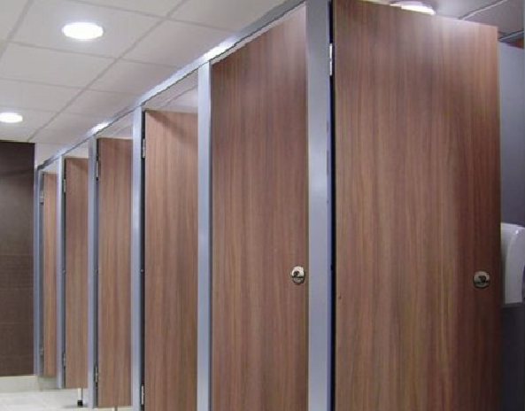 bao-gia-vach-ngan-ve-sinh