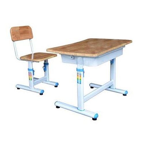 Có nên mua bàn ghế học sinh gia đình nhập khẩu từ Trung Quốc không?