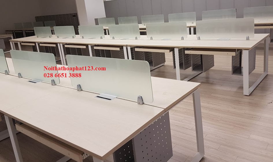 kích thước vách ngăn kính