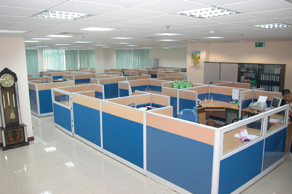 màu vách ngăn hòa phát