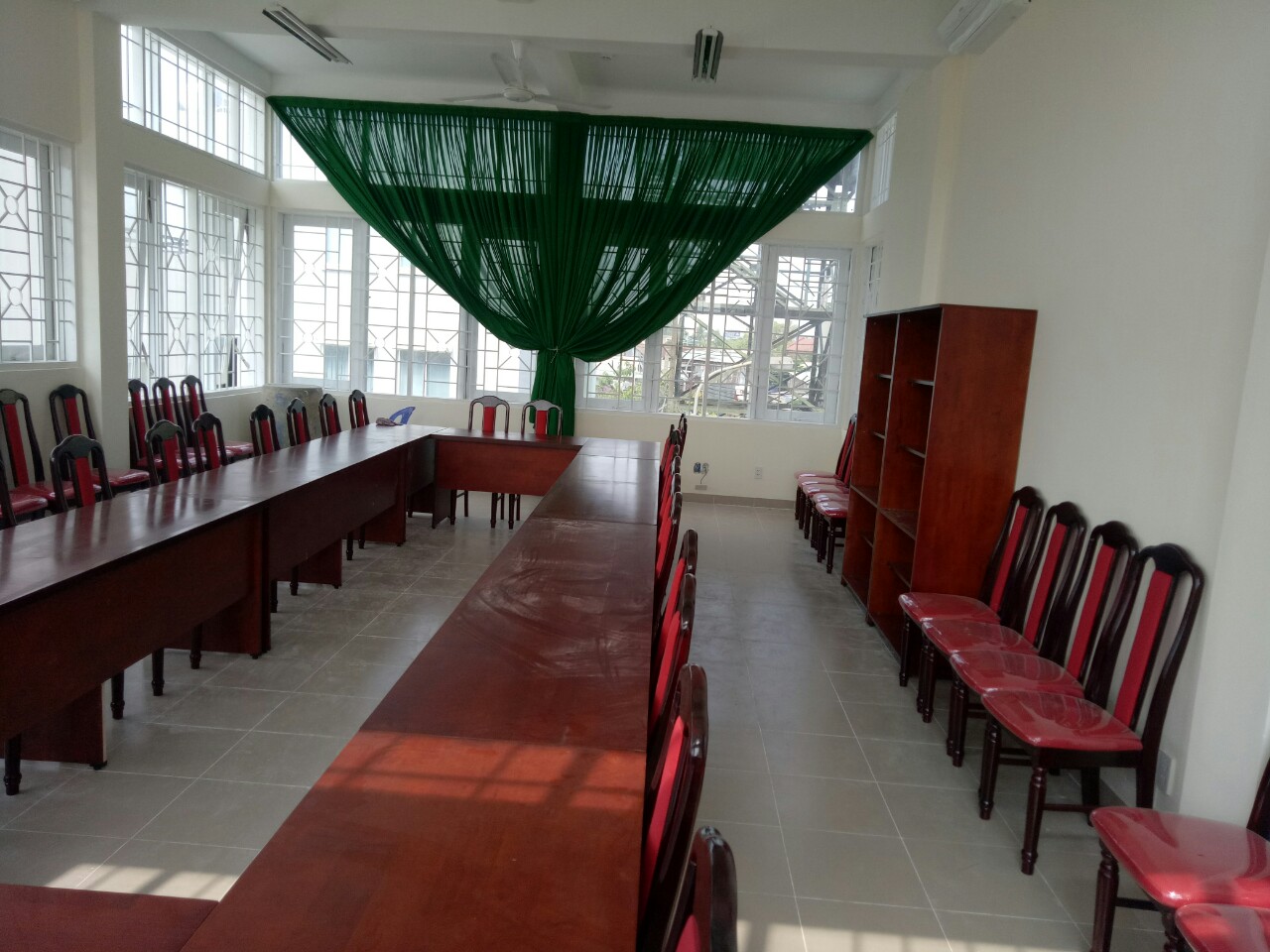 noi-that-phong-hop-hcm